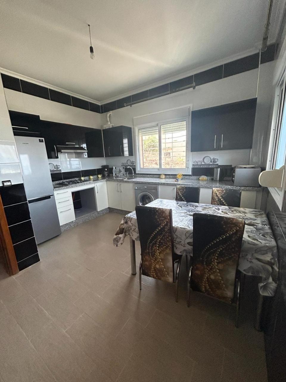 Appartement A Houma, Proche Port Tanger Med Dalia Eksteriør bilde